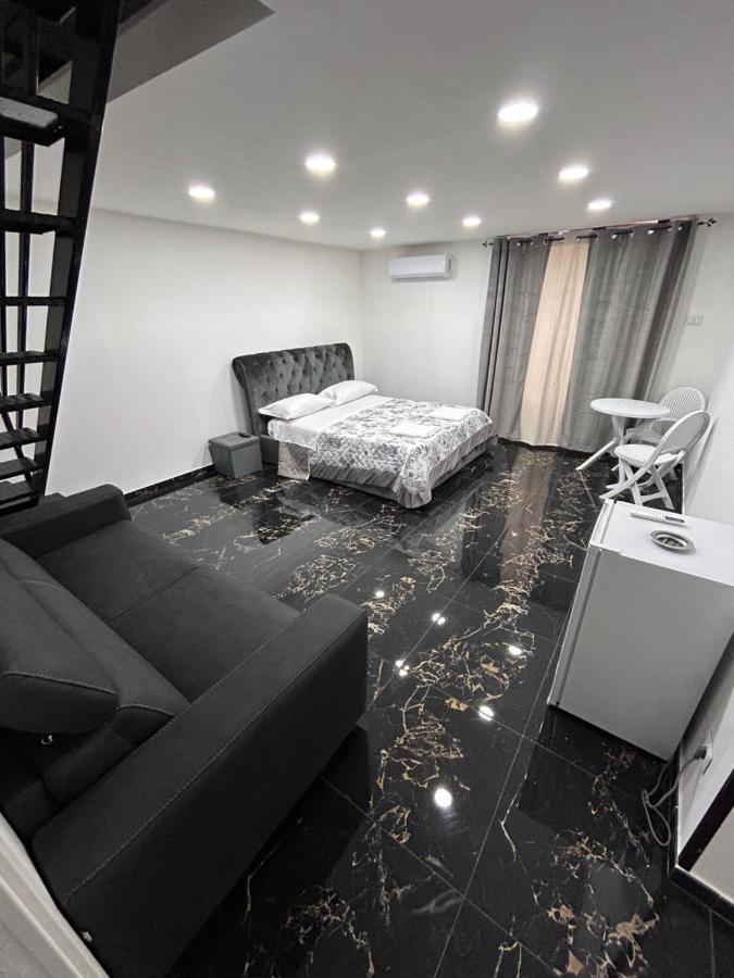 Giovanni Luxury Suites Nápoles Exterior foto